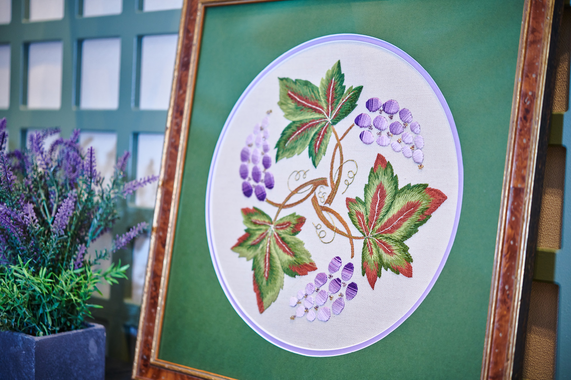 Embroidery Contact And Committee